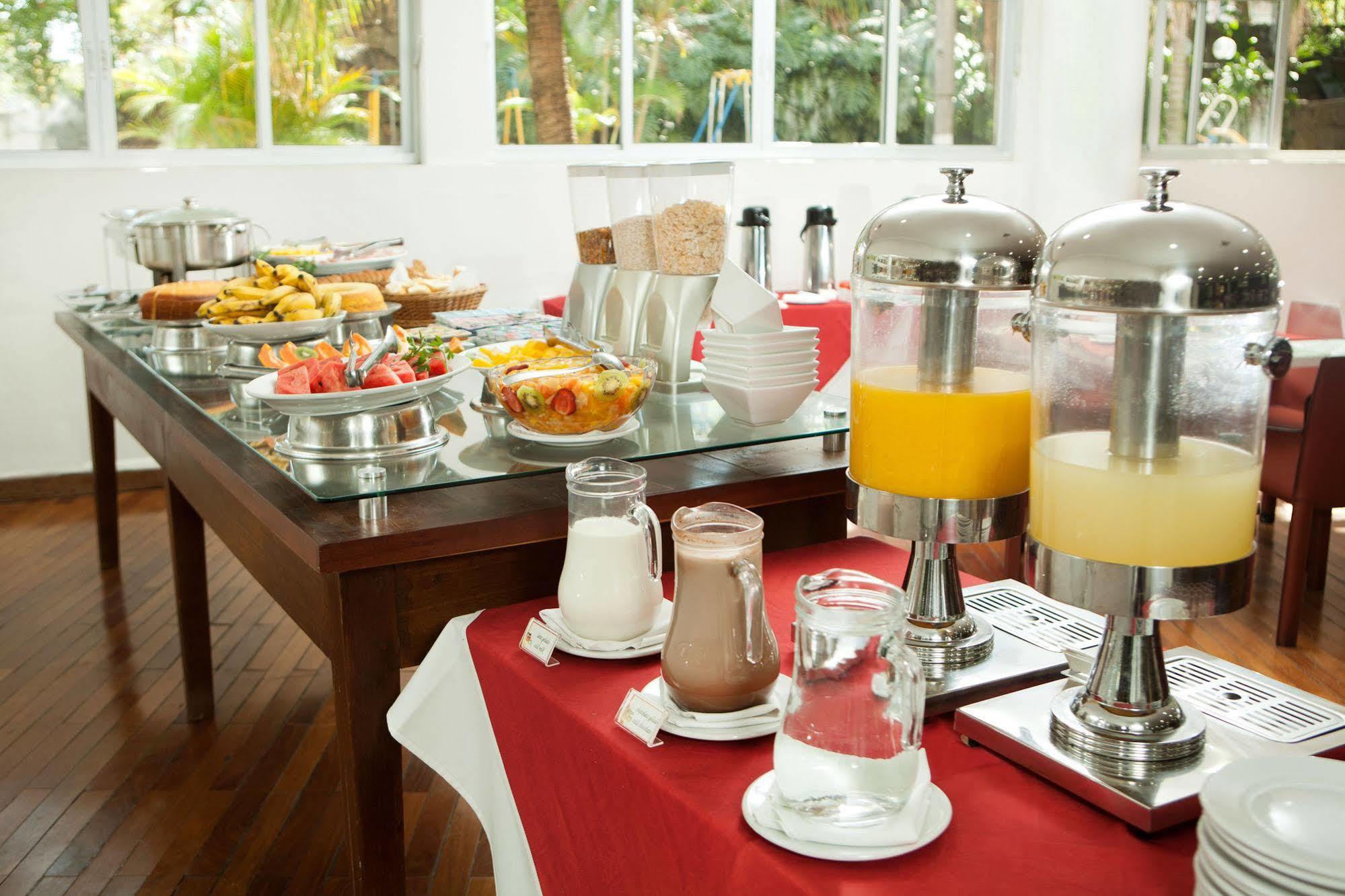 Rica Hotel 4*